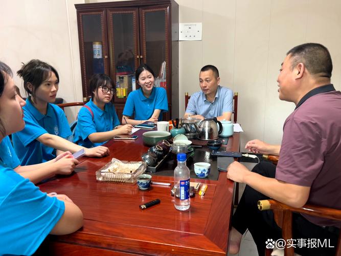 大学生三下乡暑期社会实践# 重人科学子三下乡:乡村振兴走基层,乡土